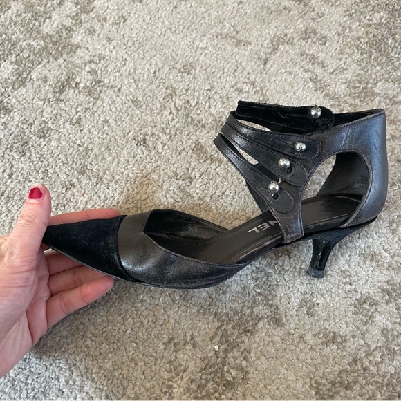 💯 CHANEL Black Velour & Leather Ankle Strap Kitten Heels 👠 Size 36 - Picture 12 of 16